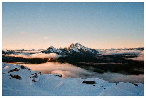 Above the clouds ☁️ // 🎞️ Portra 800