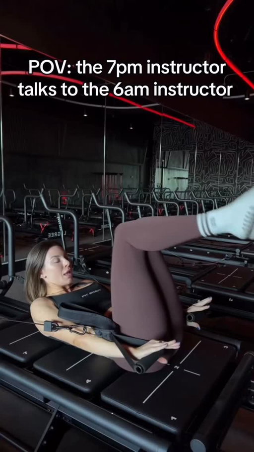POV: The 6AM instructor meets the 7PM instructor… same studio, different universes 🤝🏻😂 

#lagree #onelagree #dallasfitness #dallastx #lagreefitness #dallas #fitness #gripsocks #workout