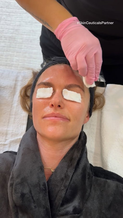 With our move and the holidays coming up, plus two little kiddos, it’s been a little more chaos than calm over here. So I surprised Lo with a personalized @skinceuticals at-home facial to give her a moment to reset. #SkinCeuticalsPartner

This holiday season, celebrate the joy of giving self-care by gifting good skin. Lauren’s skin looks LIKE A GLAZED DONUT… all without leaving home. Give the gift of SkinCeuticals!