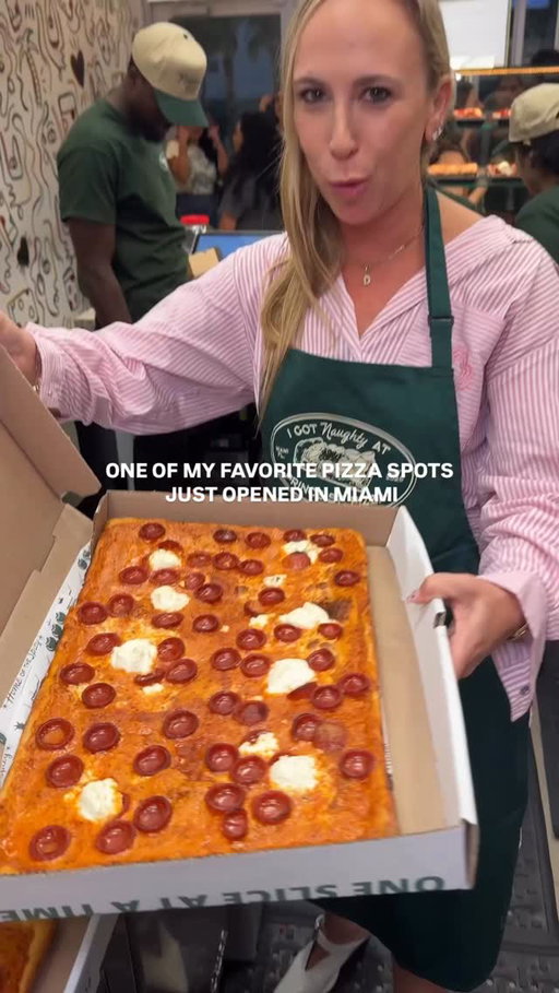 @princestreetpizza just may be crowned my fave pizza ever, and they’ve finally landed in the 305 👑🍕 got to try my hand at slinging some pies tonight, before going all in on these 10/10 naughty slices. NOW OPEN on Lincoln Road so get it while it’s hot 📍 #miami_foodporn
