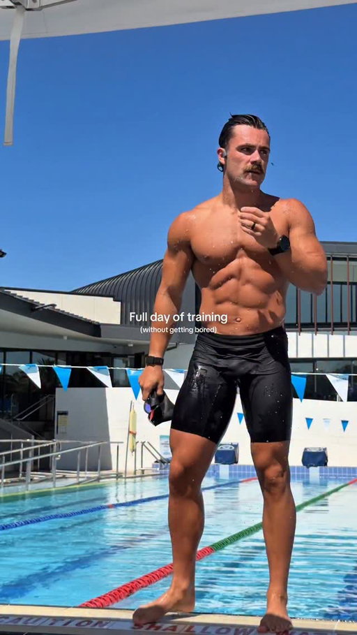 I still can’t believe we live in a world where you can wear headphones under water 🤯 @shokzaunz 

Christmas sale is now live, and you can use code BAILEY to save some extra when buying your triathlon buddy some goodies for under the tree.

#shokz #shokzaunz