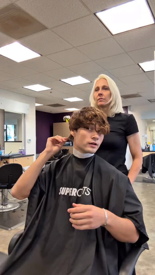 Fresh cut today at @supercuts ✂️ Always simple, quick, and exactly what I need.

#Supercuts #SupercutsPartner #ad