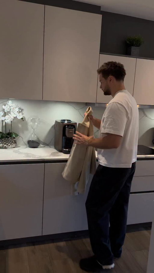 Been loving my @lavazzauk bean-to-cup coffee machine ☕️

You just can’t beat a good coffee and the Assoluta machine is the one! AD