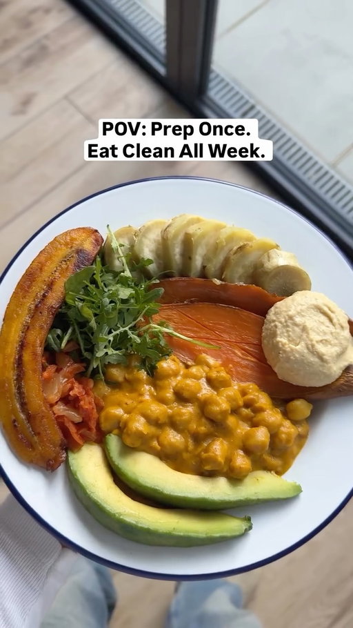 Weekly Meal Prep, Real Foods 💪🏽 (recipes below)

I eat the same foods pretty much every day. I like structure. It makes it easy to identify what serves me and what doesn’t. Of course when I travel or stay out late I’ll open myself up to new foods. But the structure? The same. Light foods and fibre upon rising (focusing on digestion). Heavier meals around lunch, and an early dinner time. That’s why I meal prep. When hunger hits, all I’m doing is assembling a plate. Start the week with order and the rest falls into place. 

You can find these recipes + a full 30-day structured whole food plan in my new cookbook, UNPROCESS. If you pre-order it this week you’ll get it just before Christmas and ahead of the new year 💪🏽 Link in bio.

A typical day for me looks like this: 

Morning: Herbal Tea + @theelectrictribe Sea Moss 

Breakfast: Seasonal Fruit + Chestnuts 

Lunch: Chickpea Omelette (Chickpea flour, Almond milk, Onion powder, Sea salt)

Dinner: Chickpea & Lentil Curry, Roasted Sweet Potato, Leafy Greens, Avocado, Kimchi/Sauerkraut, Hummus

#unprocess #wholefoods #mealprep #veganrecipes #sweetpotato