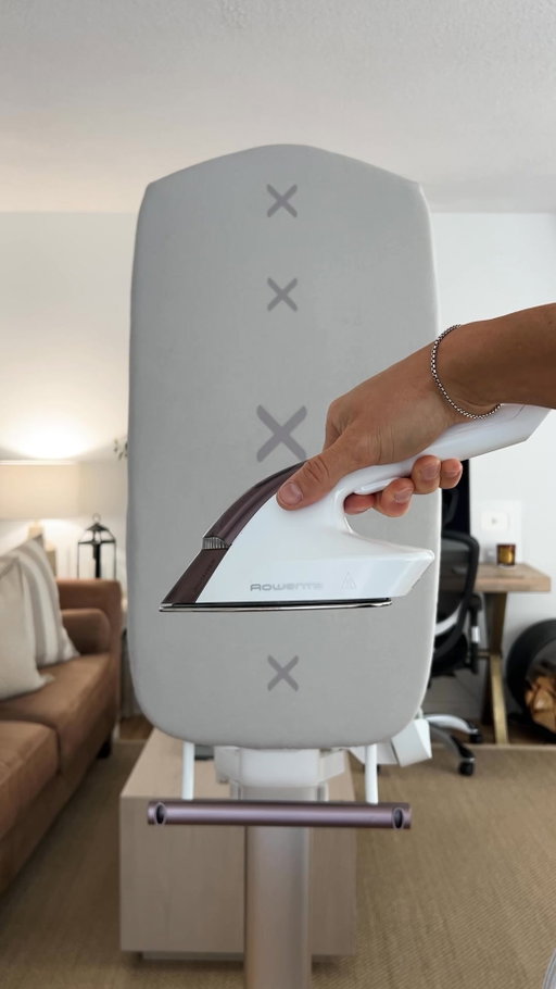 A little ritual for you—and your wardrobe. Reset with @macken21e and @rowentausa’s IXEO All-in-One Iron and Steamer. 

#Sponsored #WilliamsSonomaPartner