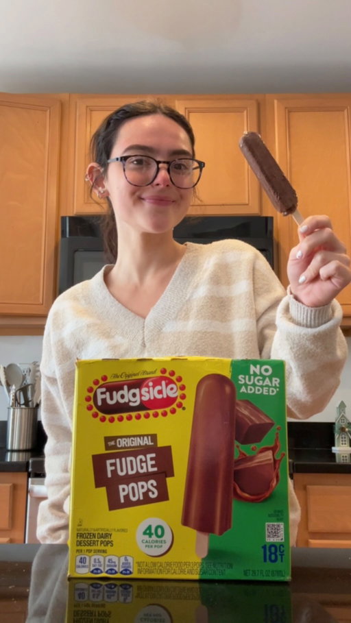 When the Fudgsicle cravings hit, no Fudge Pop is safe 😋 

#Popsicle #AfternoonSnack #TreatTime #AfterWorkTreat