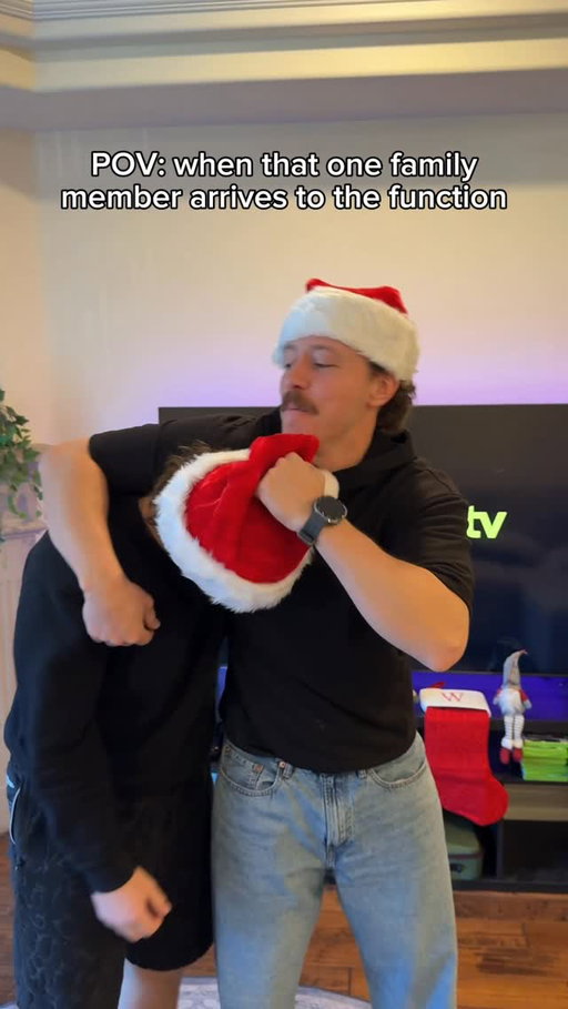 #ad We all have a cousin like this 😂 Holidays are brutal, but free movies on @plutotv can help #thepointerbrothers #holidaysarebrutal