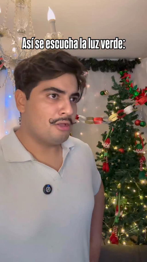 Hace 1 año empezó esto 🔥🎄🤣 así se escucha la luz verde #tbt