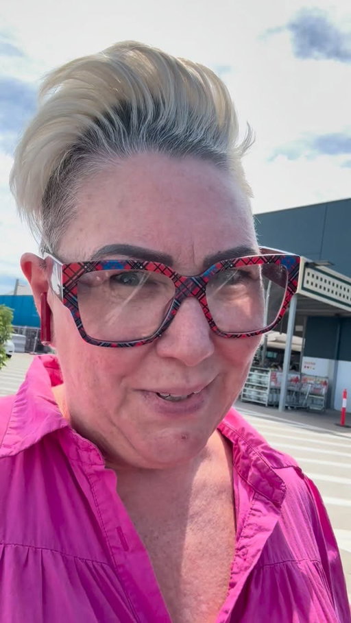 I am so exhausted but also so very excited to be moving into a new home next week.  We have been lucky enough to be able to save enough money for a deposit on a house big enough for my kids and grand kids to come home and visit without having to sleep on a blow up mattress in the lounge room.
In 2019 weeks moved into a unit and if I’m honest, I should have know I wasn’t a unit girly.  I really miss my garden and the space a house gives you to have visitors. 

We are not moving far but it feels like a big move forward for our family.
I’m so very grateful for this opportunity for my family.  We have worked and saved hard and now we can enjoy a little bit of our hard work.
#stephcooksstuff #newhome #newadventures #family #over50blogger