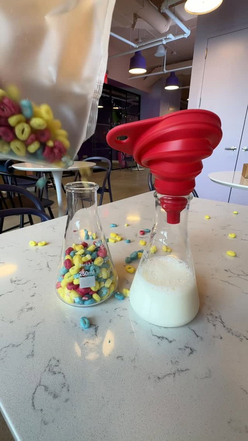 Some things don’t need explaining.  There’s 13 grams of protein, zero sugar and it taste great #magicspoon #magicspooncereal #highprotein #proteincereal