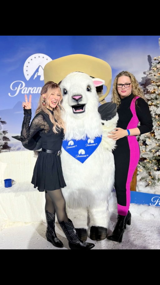 Happy Holidays from @paramountplusca & @plutotvca!!

Had the pleasure of attending the Paramount Plus Holiday party this week with @shadow.siren at @steamwhistlebrewing! 

They kicked off the celebration with an exclusive Q&A featuring the fabulous @michellerandolph from @landmanpplus hosted by @torriwebster, and that was just the beginning! 

There were interactive activations, amazing food, cocktails and a whole lot of fun that followed ... and did I mention pictures with Santa ... sorry I mean the Paramount GOAT! The holiday vibes were in full effect!

A huge thank you to @pinkdreams.inc for having us out to another fantastic event! Ain't no party like a Paramount Party! 

Be sure to catch @landmanpplus out now and @canadashore on January 22 only on @paramountplusca! 

Official Event Photos: @georgepimentel1
Activation Courtesy of: @pageactivations

#paramountplusca #missionimpossible #landman #canadashore #holidays2025 #nowstreaming #plutotv #cosplayersofinstagram #canadiancosplayer #cosplaygirl #steamwhistlebrewery #happyholidays #paramountgoat #cosplaythings #doyouevencosplay