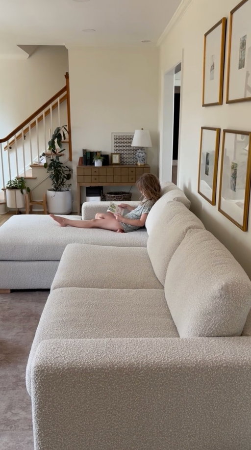 Go ahead, lie down. Play around. Kick your feet up. Our fabric can handle it all. 

🔎 Barton Chaise Sectional in Alabaster Performance Bouclé custom crafted for @hellomorellos