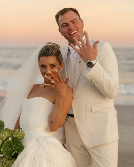 #OTMExclusive 💍 #OTMBride @laurenelizabeth had a genius thought process when choosing her @daniellefrankelstudio wedding dress: “If this was a black dress, would I wear it to someone else’s wedding? If the answer was yes, it wasn’t WOW enough,” she says. 🤍 On November 15, 2025, the bride walked down the aisle in her strapless look with a custom belt to wed @torvo_ with their daughter by their side. “It felt so real and vulnerable.” 

Go to the 🔗 in bio to see more of Lauren and Matthew's wedding.

📷: @gabbysaywhatt @madisonlanephoto
Planning: @mandalynncoevents
📍: @omnihiltonhead
BTS: @dreamy_content
💐: @florabyhannah
Beauty: @bridalbeautyauthority
Rentals: @eventworksrentals
Draping: @coastalfloralandevents
🎻: @palmettostrings
🎶: @hightidechs @otherbrotherent @edeptrk
🎷: @dariusstarkssax
🍰: @dflavorcc

#OTMWeddings #OTMWedding #laurenelizabeth #southcarolinawedding