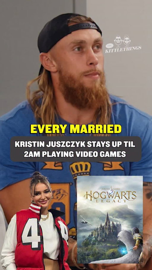 @kristinjuszczyk was LOCKED IN on Hogwarts Legacy 😂🔥