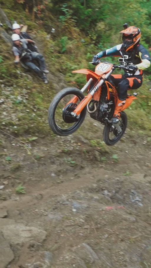ZAC ALSOP VS. THE IMPOSSIBLE HILL CLIMB is out NOW! 🔥

Watch as we put the KTM 450 SX-F up against the toughest and steepest hill climb in Europe - Andler. 🇧🇪

Tap the link in our story or head straight to our YouTube channel to watch the full video. 

#KTM #ReadyToRace #KTM450SXF #Motocross