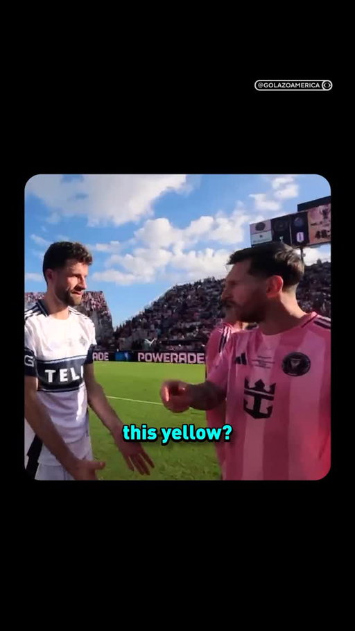 The MLS ref cam really gave us Messi speaking English 😅

🎥: @mls