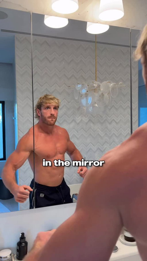 an average Monday @wwe