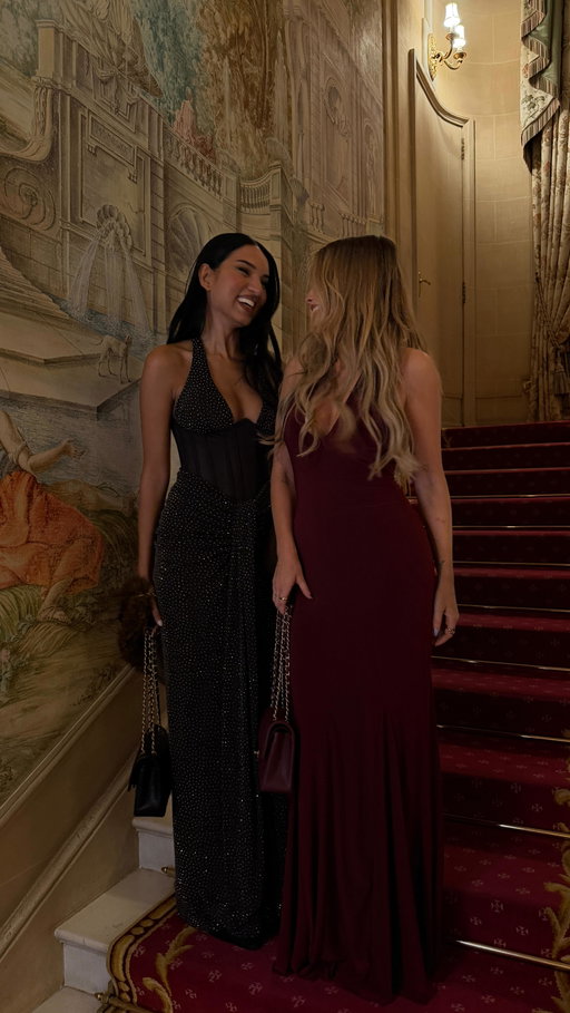 Hot single bestie duo forever!! #besties #justgirlythings