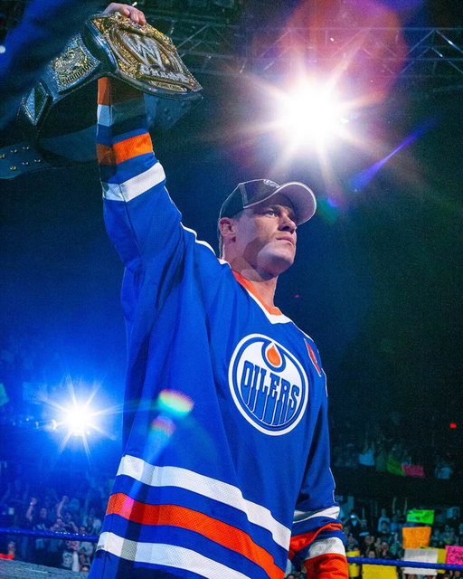 Iconic performer, iconic jersey! 🙌
The legend @johncena’s FINAL match is tonight on YouTube (Canada) & @peacock (USA) #LetsGoOilers