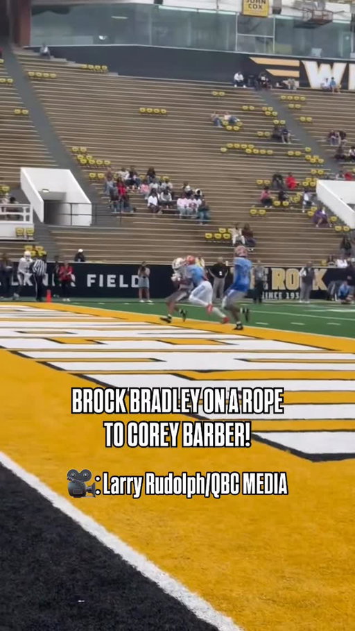 Shades of 2024!

Clemson signee to LSU signee

Alabama is trouncing Mississippi!