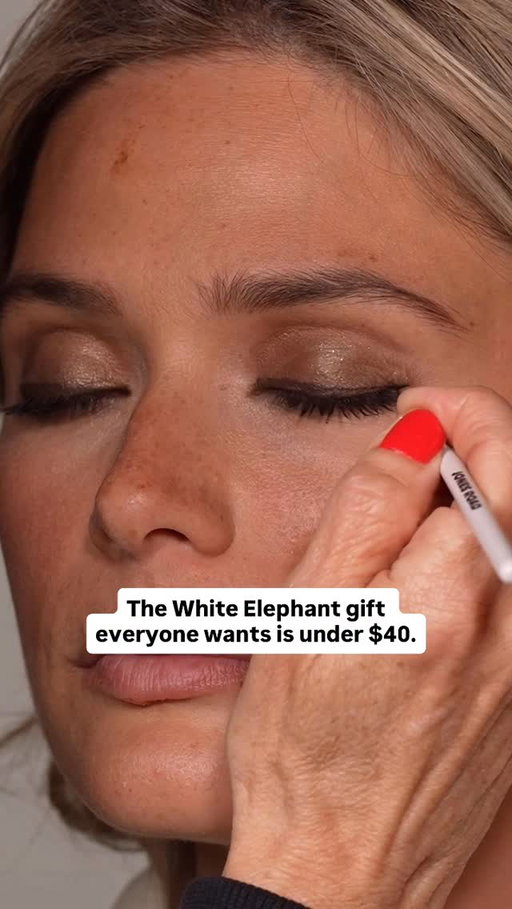 White elephant just got a lot less stressful. 

Gel Liner comes in four shades - this is Espresso, exclusive to The Party Kit. 

While you’re shopping for gifts, get one on us. All orders $85+ get a free Reusable Eye Mask for a limited time only.