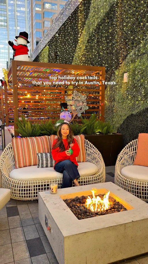 🍸 top holiday cocktails that you need to try in Austin, Texas with @weberranchvodka!

〰️ @gibsonstbar Winter Wonderglam - Santa Baby 
〰️ @edgerooftop Snow Much Fun - Santa’s Pick Me Up and Noggy or Nice 
〰️ @hulahut_austin -  Mele Kalikimaka 

Weber Ranch Vodka is 100% Blue Weber Agave, additive-free, premium quality #ad #Weberranchvodka #austintx