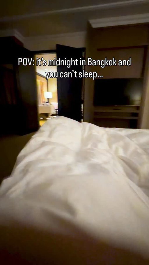 Who’s a night owl? Assemble in Thailand ✌️🇹🇭

Gotta love the late night life in Bangkok where you can get a massage, street food and even visit an observatory at 1am. 

Places in Bangkok I went to:

1. City of Massage, Pathum Wan
2. Yaowarat (Chinatown)
3. Akara Hanuman, Ploen Chit

#bangkok #thailand #asia #pov #bkk