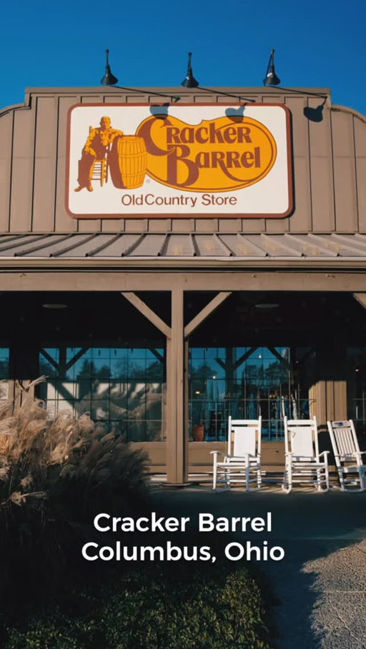 Christmas at @crackerbarrel hits different when you’re VP of Pancake Operations. 
Every shift, every decoration, every perfectly cooked pancake, it all matters. 
This is what operational excellence looks like during the most wonderful time of the year.
#pancakeblock #crackerbarrelpartner #merrychristmas