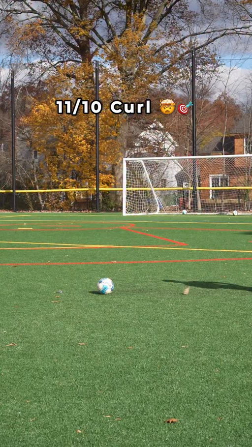 Maximum Curl 🤯🎯
•
•
•
#football #soccer #ncaa #soccerdrills #satisfying