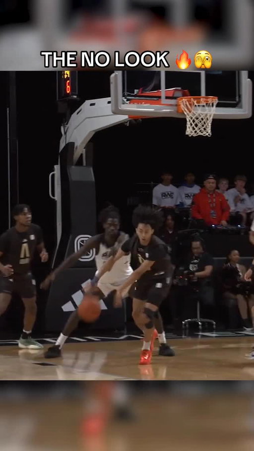FEAR OF GOD ATHLETICS & RWE BATTLING RIGHT NOW 🔥 LINK IN MY BIO TO WATCH LIVE 👀 @jzhuu__