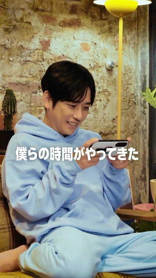 ⁡ 
寝る前の二宮さんを​
再現していただきました 🛋𓂃 𓈒𓏸◌​
​
#僕らの時間がやってきた​