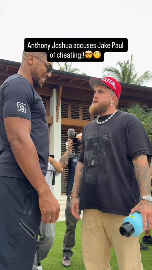 Who do you think is getting the W at this fight???