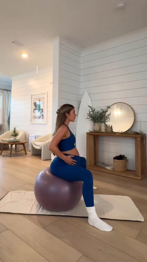 The ball stretches I’m doing daily to prep my body for birth & help with back/pelvis pain in pregnancy!!🤰 Wearing @beyondyoga (that’s now available at @nordstrom - will link this & some of my other cozy favs in my LTK!) 

#seekbeyond #pregnancyworkout #prenatalfitness #thirdtrimester #NordstromPartner, @Shop.LTK, #liketkit, https://liketk.it/5GaoH