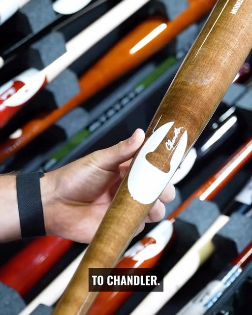 “It definitely swings different.” @dax.kilby 🔥🔥

The choice is clear. Swing with the best.

#baseball #prograde #woodbat