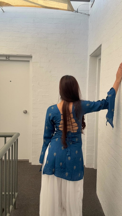 🫶🫶

This beautiful set from young designer with powerful vision @prasuna.clo 🩵🩵