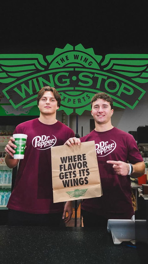 Postseason calls for big plays with @drpepper and @wingstop, had to get the play card out #ad #WingstopPartner