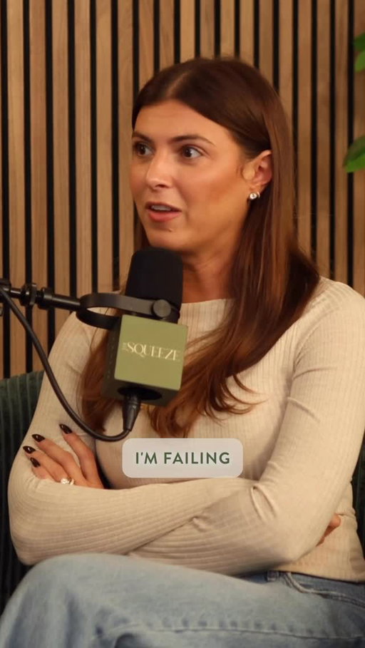 This week, @francescamariano opens up about her mental health journey that began in college, the decision to leave school and redefine success for herself, and the unexpected path that took her from an internship at @barstoolsports to @chicksintheoffice! Listen and watch TOMORROW — comment “Subscribe” below to make sure you’re subscribed before it drops! 🎙️💛