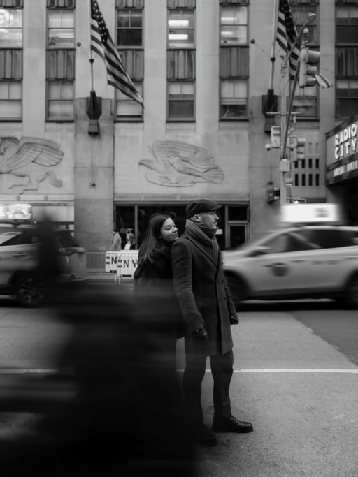 New York forever 📷🤍 Quelques instants ici ou là à Manhattan. Que je suis reconnaissante quand je regarde ces dernières photos… Je réussis à lire la joie dans nos yeux… Ce voyage nous a transformé. 
.
Vous avez toujours 200€ sur votre voyage @tourlane avec mon code CLEMENCETRAVEL200 ✨
.
P u b l i c i t é