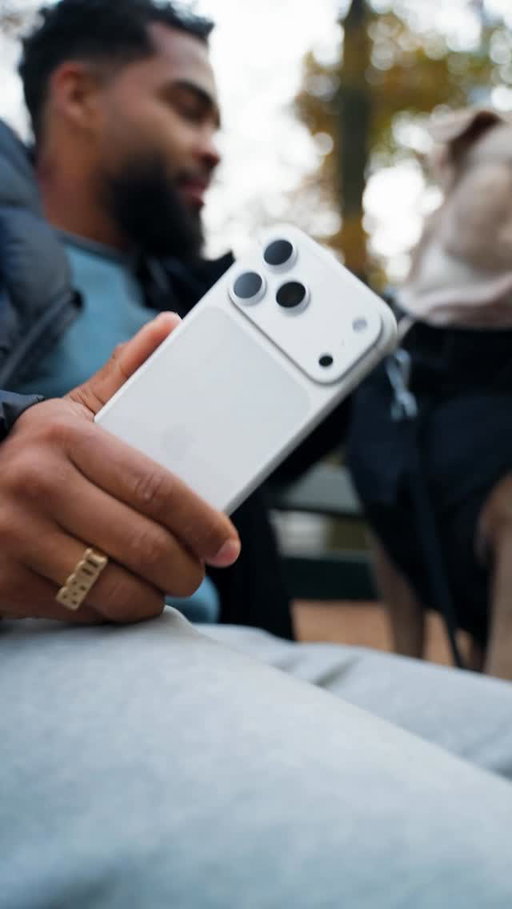 Maverick somehow gets more holiday calls than I do… so upgrading was non-negotiable.
Good news: @att makes it easy to get their best deals on iPhone without needing the most expensive plan. 

A win for me… and for Maverick’s fan club.
#Ad #ATTInfluencer