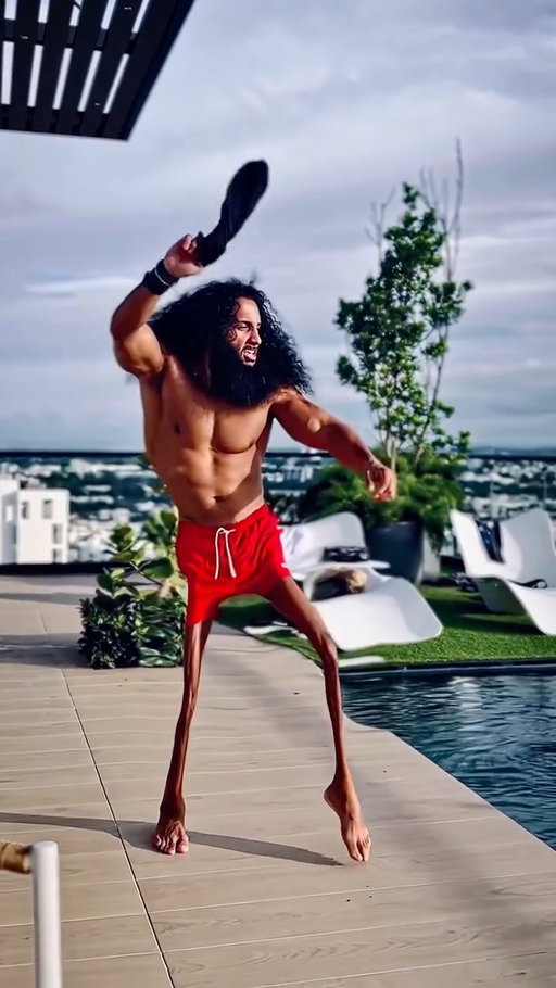 Last Christmas Fitness Parody 🎵🎄😂