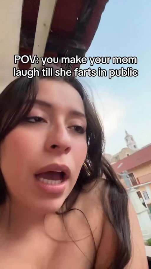 😂 #amycarreon #ayymay #mexico #momsbelike