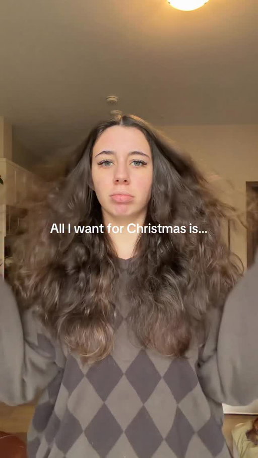 I wonder how easy life would be with straight hair #puffyhair