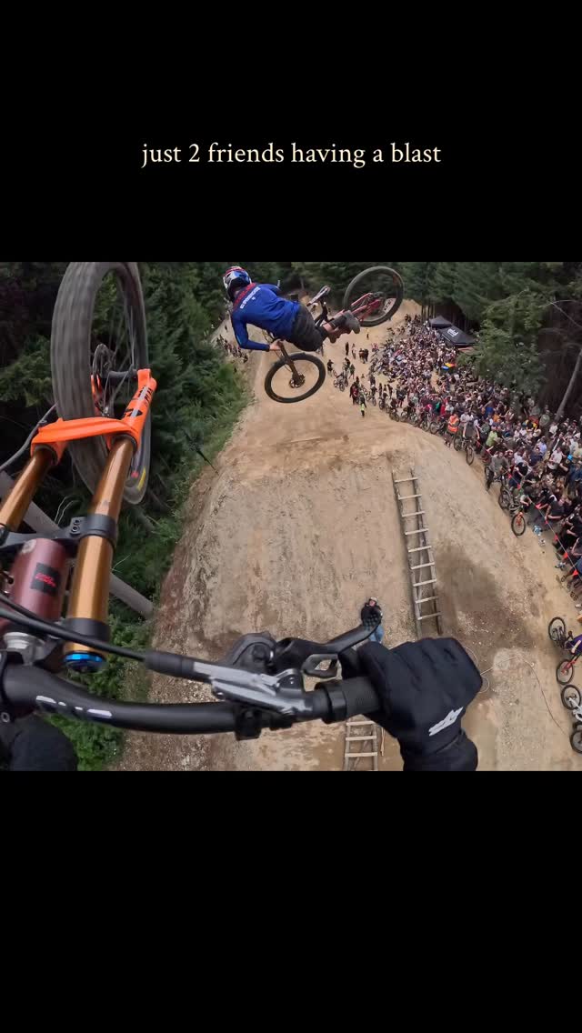 boost level: @jacksongoldstone 🔥

Follow Jackson through his 2025 season in “The Search for Milliseconds“ - out now on Red Bull TV. (link in bio) 🙌
in front: @lauriegreenland_ 

#mtb #bikelife #boostbro #mountainbike