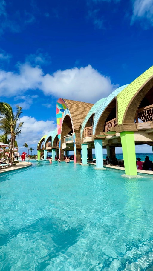 This isn't just a beach club, it's THE beach club 🏝️

We got a sneak peek of @royalcaribbean's Royal Beach Club Paradise Island before it opens December 23! 

Who would you want to bring here?

#royalbeachclub #royalcaribbean #royalambassador