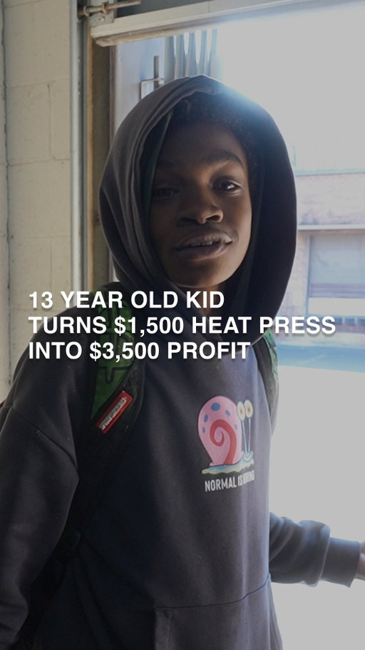 This kid @bj_spilling takes the bus everyday to buy blanks for his brand. He’s not even old enough to drive but he still finds a way. We had to bless that hustler spirit!! ❤️🎄🙇‍♂️