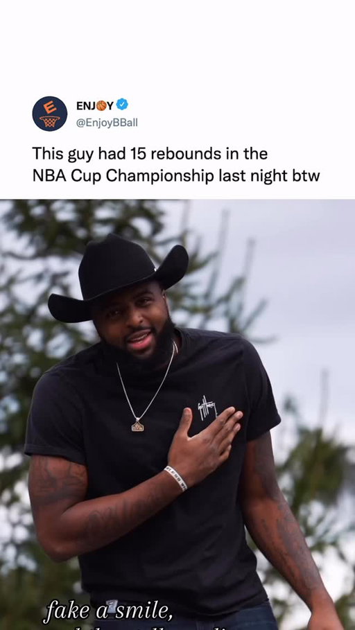 The NBA’s biggest country music head 🤣 (via Mitchell Robinson)

#nba #knicks #newyork