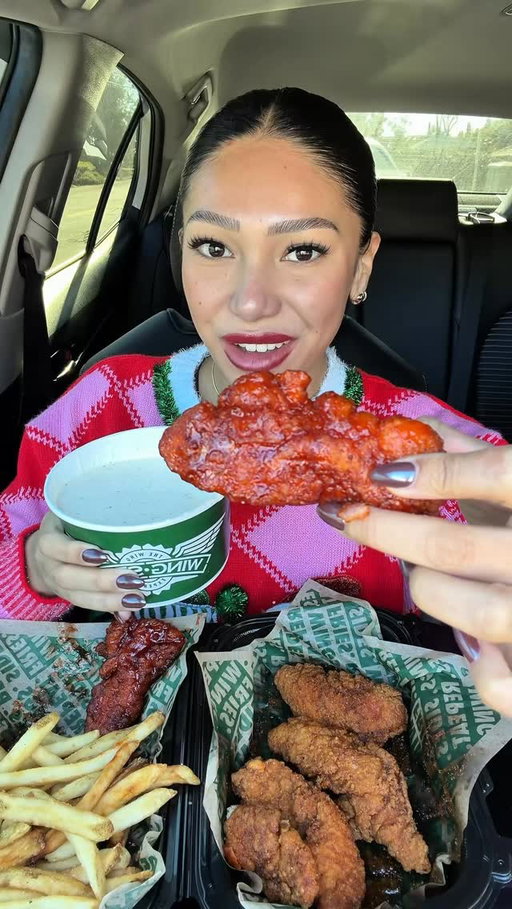 @wingstop before my Christmas party!🎄❤️ Whats your favorite Wingstop order?😊#wingstoppartner#wingstopranch#tenders#asmr#ranch#mukbang