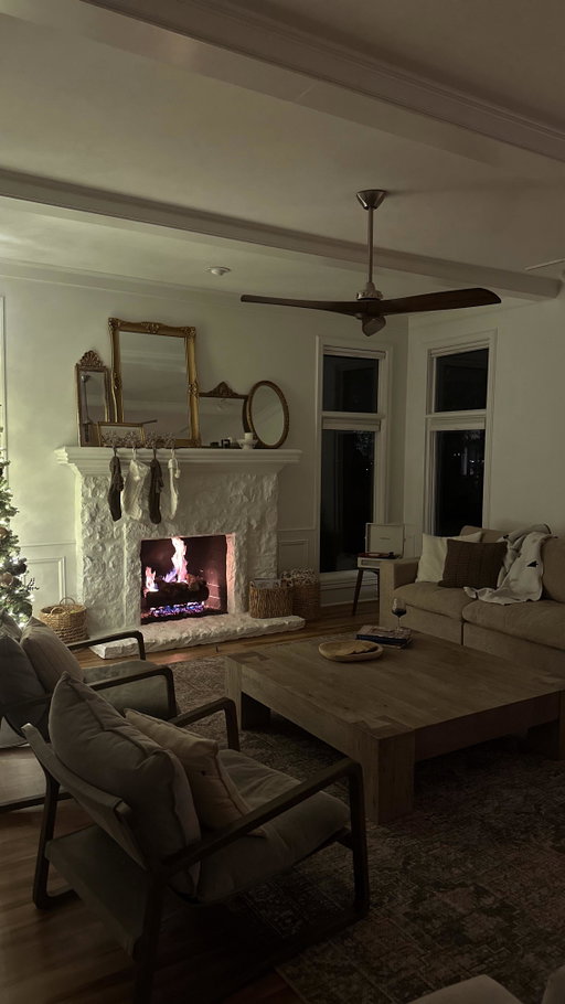 Getting everything ready for the holiday season isn’t just about the decor for me, it’s about creating a cozy space for everyone to spend time together. I was so excited when I found the cloud comfort modular washable luxe sofa from @sofiehomeco  to take this space to the next level of comfort. Our living room is a space for everyone to enjoy all day long and it’s been key having a sofa that can keep up with our family of 6 plus our snuggly pets. I love that it has a removable, washable cover so that any mess is easily cleaned up! If you decide to invest in the coziest decision of your life make sure to use code COZYANDREA for $100 at checkout!