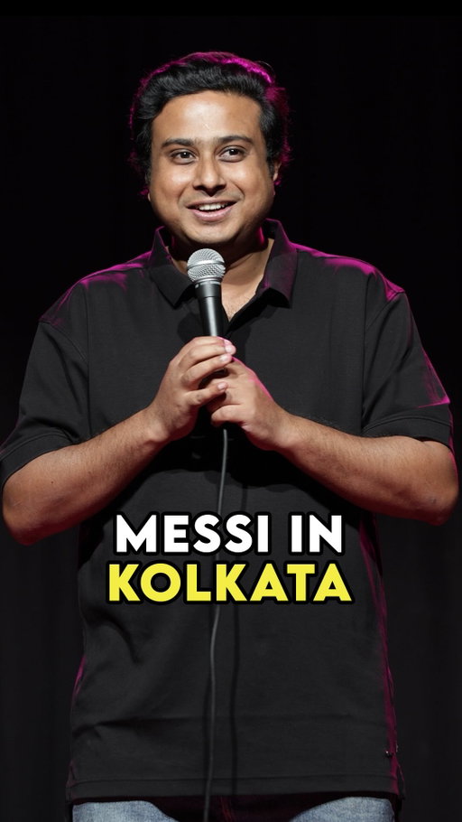 When your Kolkata show is on the same day as Messi 😂⚽️ 

#anirbandasgupta #standupcomedy #kolkata #crowdwork