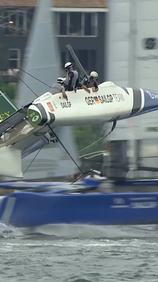 How did they save that? 🫨

#SailGP #sailing #racing